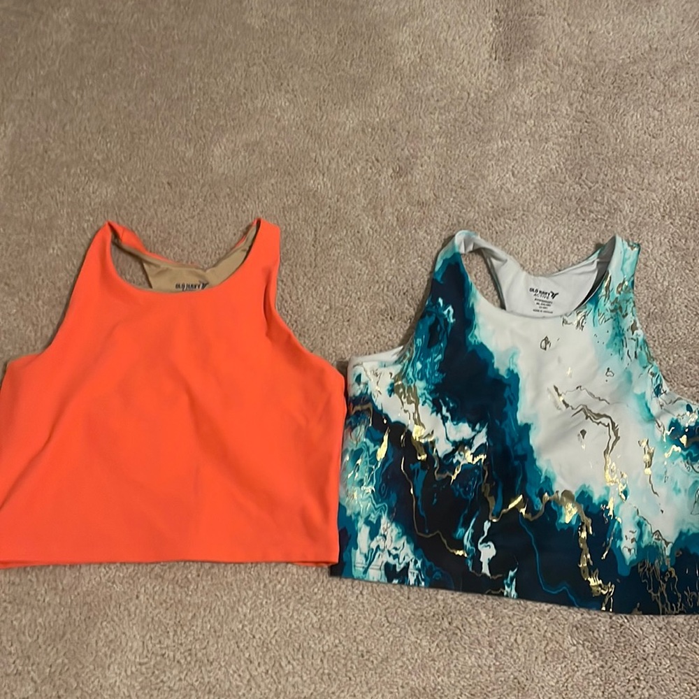 2 old navy active work out cropped shirt